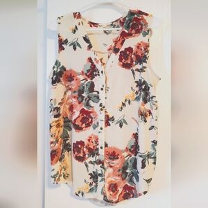 Maurices Sleeveless Blouse